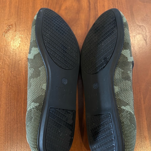 Rothy's camo print - Picture 3 of 3